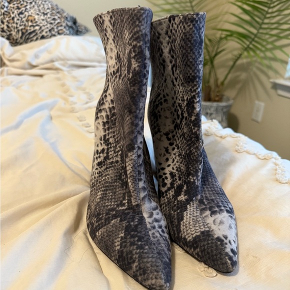 Snakeskin Faux Felt Booties - Picture 3 of 6